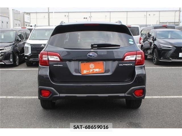 Subaru OUTBACK 2017-11 8208277-12