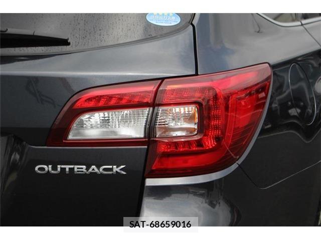 Subaru OUTBACK 2017-11 8208277-26