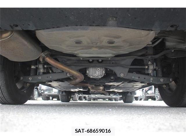 Subaru OUTBACK 2017-11 8208277-29