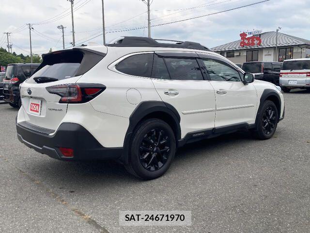 Subaru OUTBACK 2022-01 8208273-3