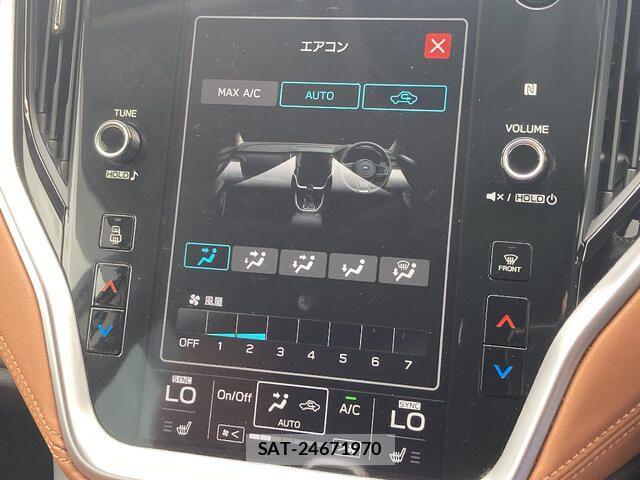 Subaru OUTBACK 2022-01 8208273-8