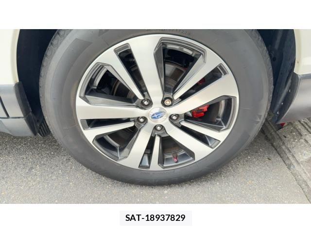 Subaru OUTBACK 2017-10 8208279-2