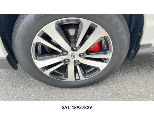 Subaru OUTBACK 2017-10 8208279-3