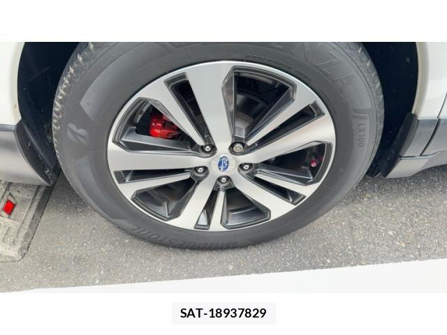 Subaru OUTBACK 2017-10 8208279-5