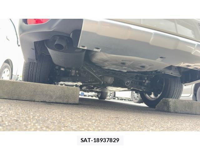 Subaru OUTBACK 2017-10 8208279-7