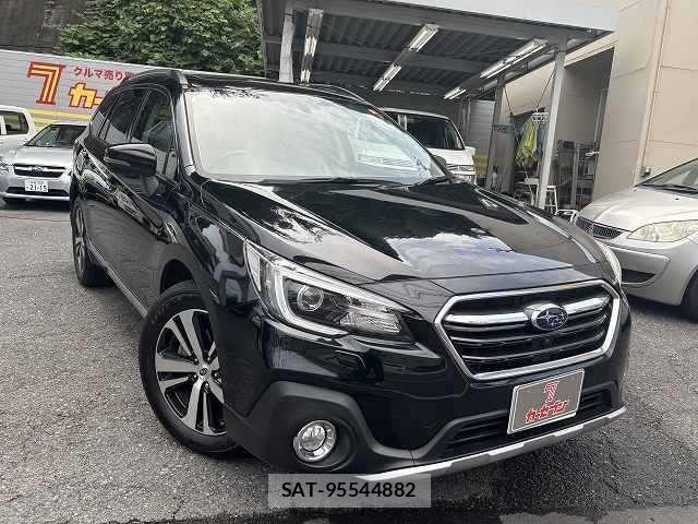 Subaru OUTBACK 2018-07 8208278-0