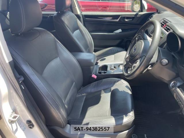 Subaru OUTBACK 2015-12 8230586-11