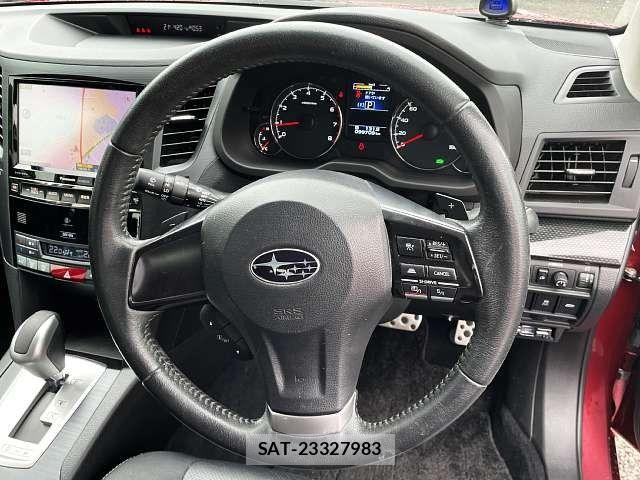 Subaru OUTBACK 2013-02 8230585-3