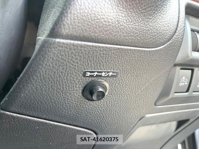 Subaru OUTBACK 2016-02 8245670-6