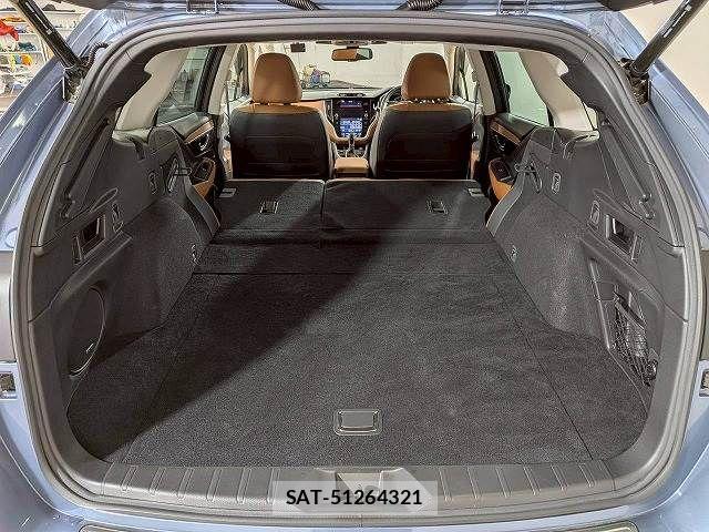 Subaru OUTBACK 2022-11 8245669-12