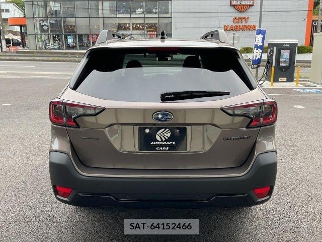 Subaru OUTBACK 2024-01 8245666-4