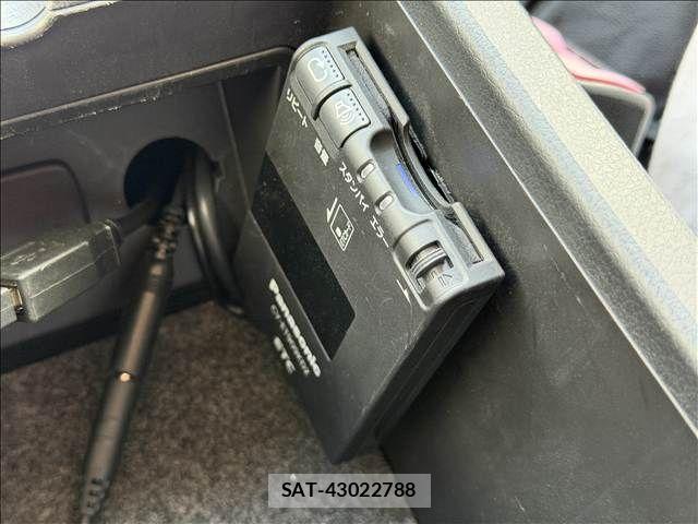 Subaru OUTBACK 2011-11 8245673-12