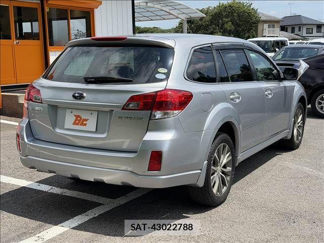 Subaru OUTBACK 2011-11 8245673-23