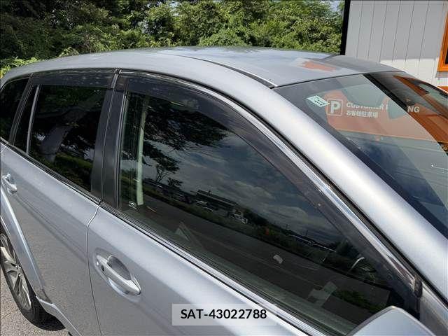 Subaru OUTBACK 2011-11 8245673-29