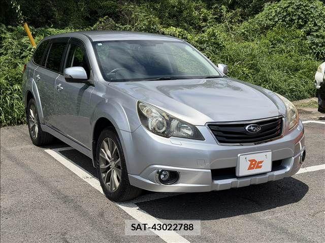 Subaru OUTBACK 2011-11 8245673-4