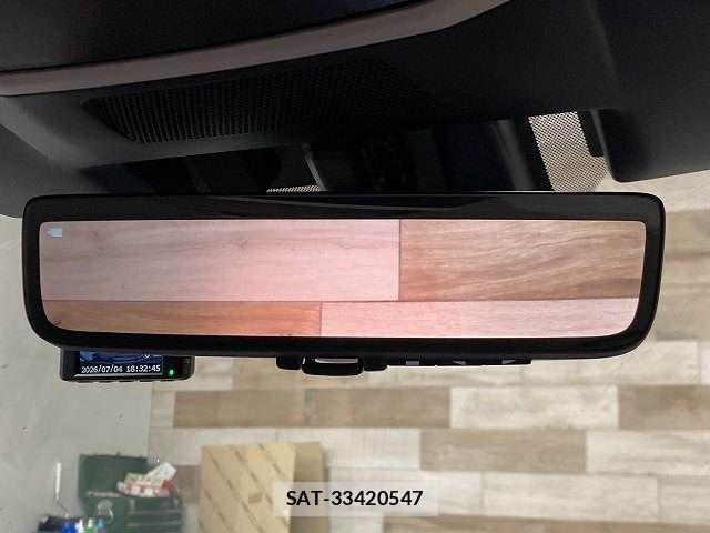 Subaru OUTBACK 2024-02 8245668-7
