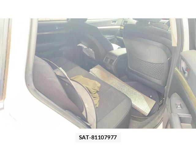 Subaru OUTBACK 2012-06 8315117-3