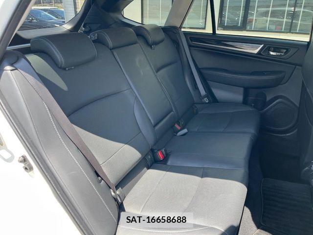 Subaru OUTBACK 2018-03 8336497-10