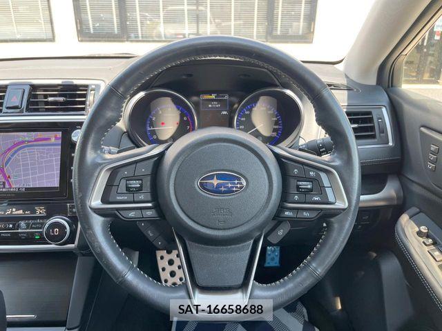 Subaru OUTBACK 2018-03 8336497-12