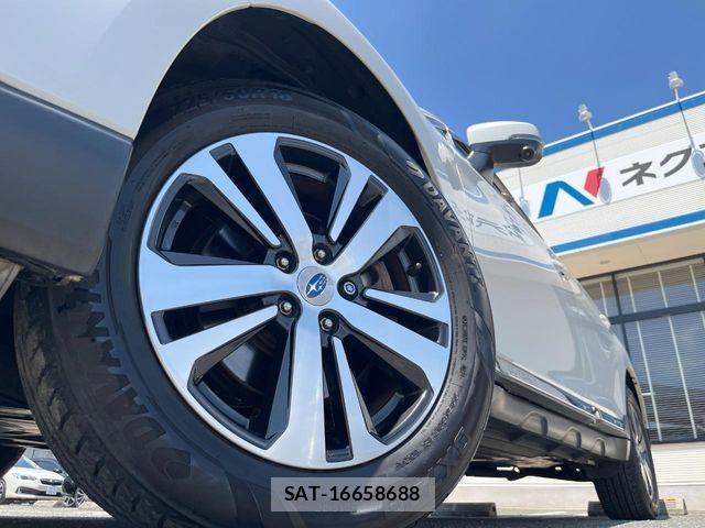 Subaru OUTBACK 2018-03 8336497-14