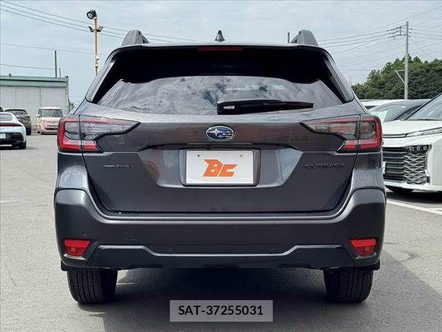 Subaru OUTBACK 2022-12 8336495-13