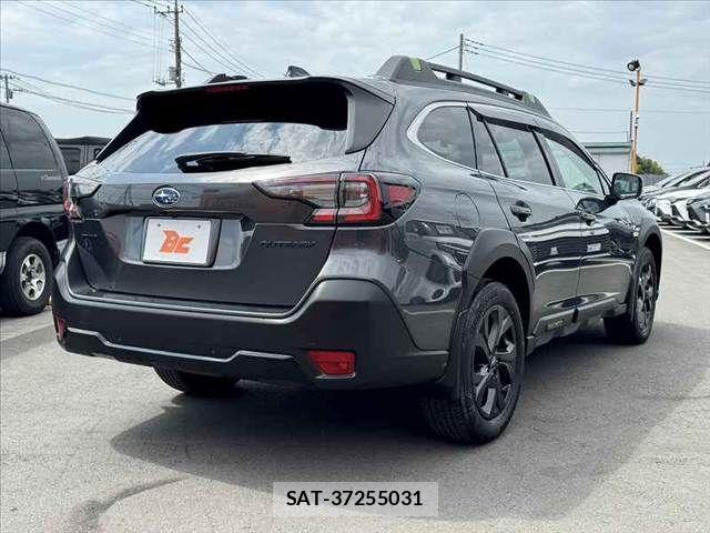 Subaru OUTBACK 2022-12 8336495-14