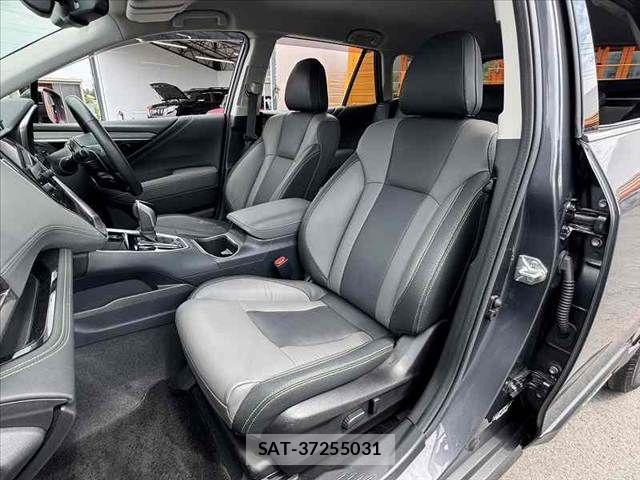 Subaru OUTBACK 2022-12 8336495-16