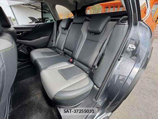 Subaru OUTBACK 2022-12 8336495-17