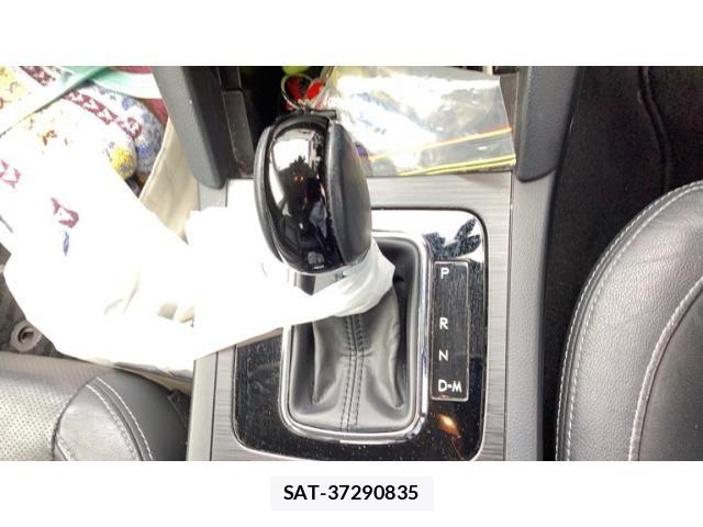 Subaru OUTBACK 2020-01 8336502-23