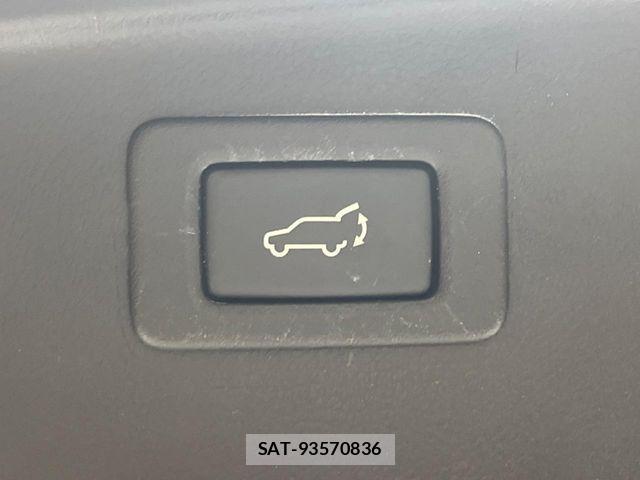 Subaru OUTBACK 2017-01 8336500-3