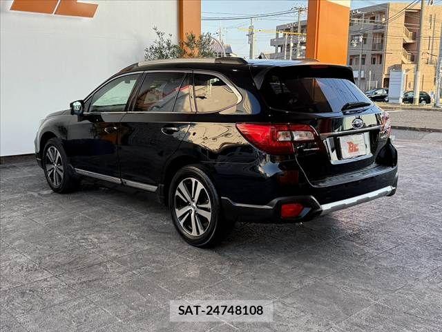 Subaru OUTBACK 2018-03 8336498-11