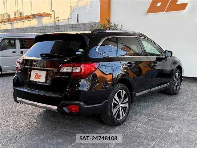 Subaru OUTBACK 2018-03 8336498-13