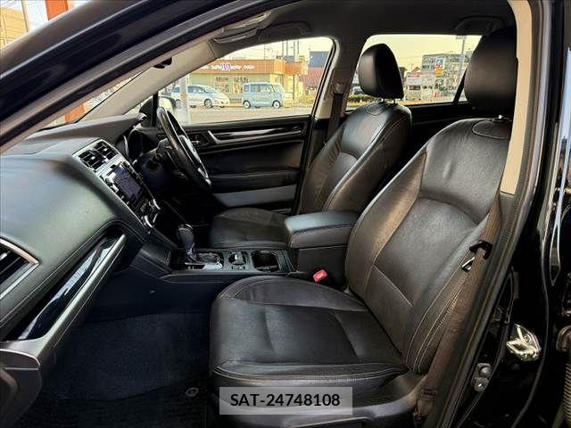 Subaru OUTBACK 2018-03 8336498-15