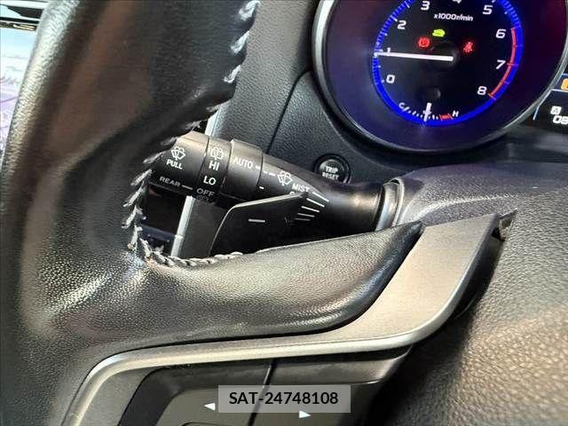 Subaru OUTBACK 2018-03 8336498-23