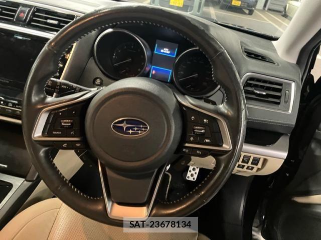 Subaru OUTBACK 2020-10 8354815-17