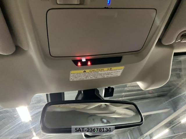 Subaru OUTBACK 2020-10 8354815-26