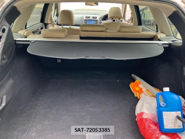 Subaru OUTBACK 2015-12 8354816-14