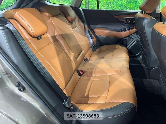 Subaru OUTBACK 2025-03 8366646-8