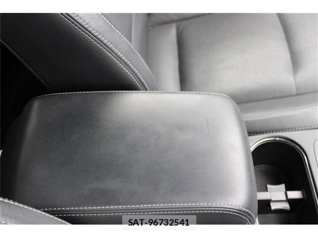 Subaru OUTBACK 2015-12 8366651-23