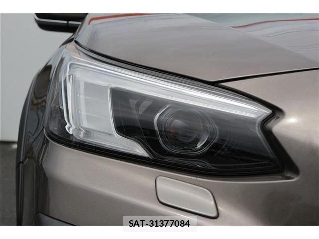 Subaru OUTBACK 2022-02 8371786-11