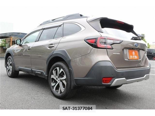 Subaru OUTBACK 2022-02 8371786-22