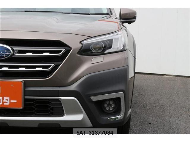 Subaru OUTBACK 2022-02 8371786-26