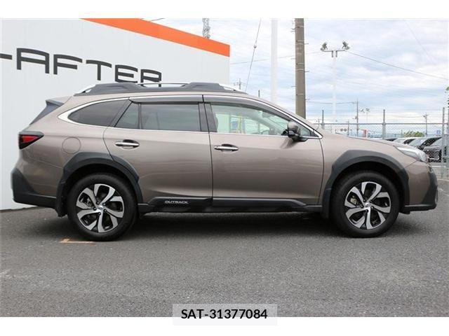 Subaru OUTBACK 2022-02 8371786-8
