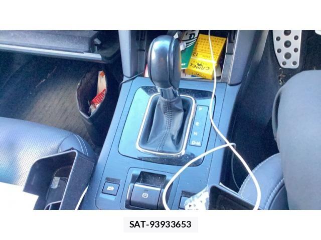 Subaru OUTBACK 2015-07 8371785-16