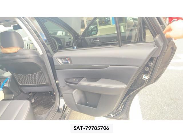 Subaru OUTBACK 2011-07 8371788-9