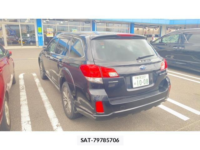Subaru OUTBACK 2011-07 8371788-1