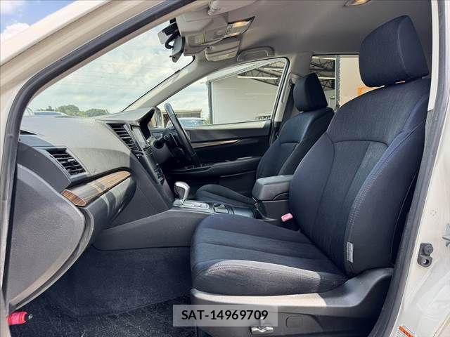 Subaru OUTBACK 2014-06 8413217-16