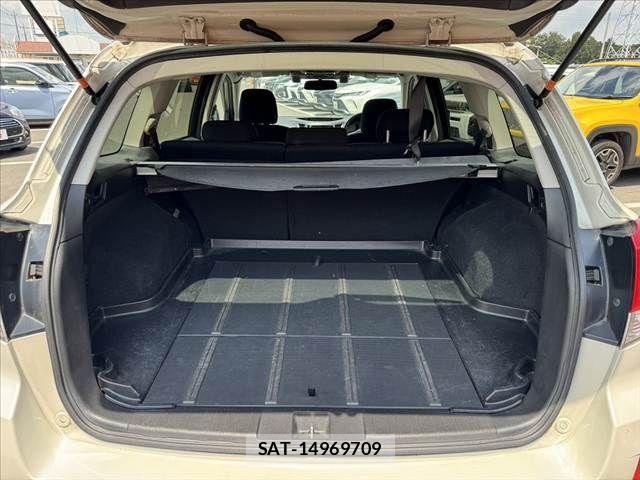 Subaru OUTBACK 2014-06 8413217-18