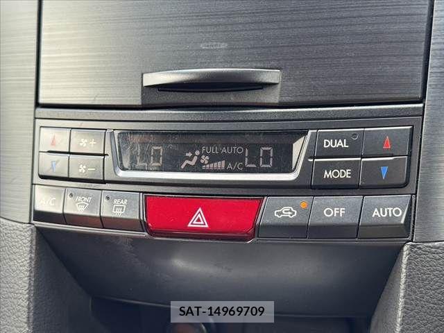 Subaru OUTBACK 2014-06 8413217-3