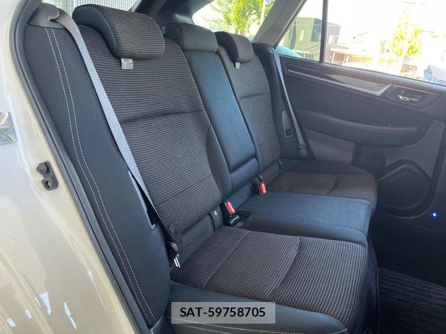 Subaru OUTBACK 2016-09 8438319-12